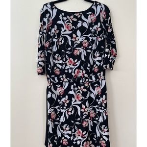 WHBM XS | Floral Tie Waist 3/4 Sleeve Dress